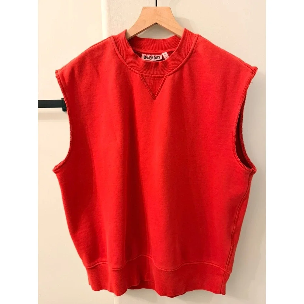 Weekday Sleeveless Sweatshirt Mens Medium Red Crew Neck Vest Streetwear